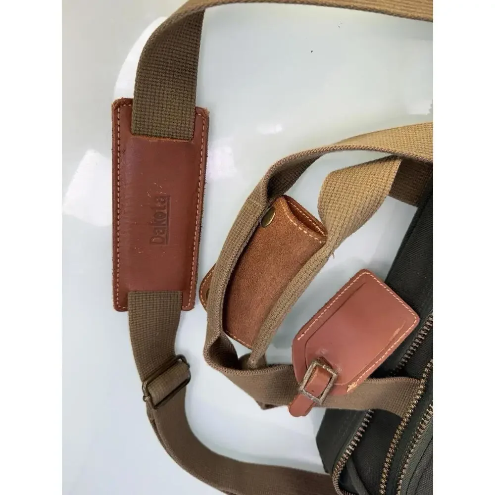 Vintage Dakota By TUMI Messenger Bag 90s Canvas Olive Green Shoulder Strap
